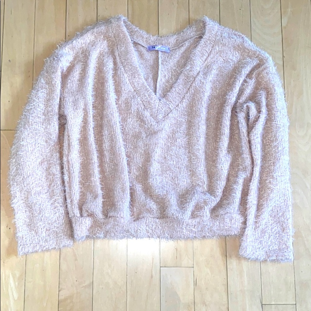 Sweater - Picture 3 of 3